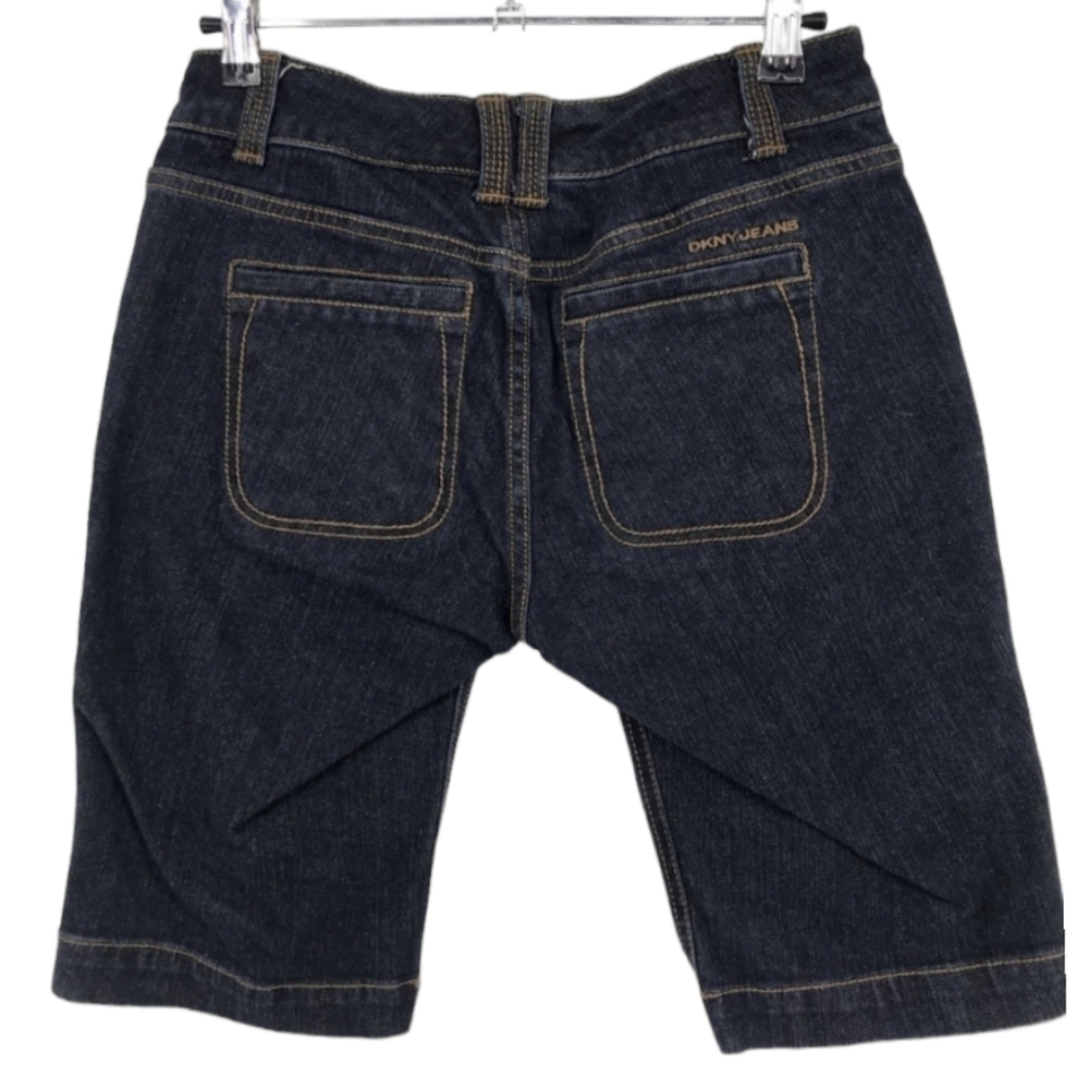 DKNY JEAN SHORTS BERMUDA STYLE WITH DARK WASH